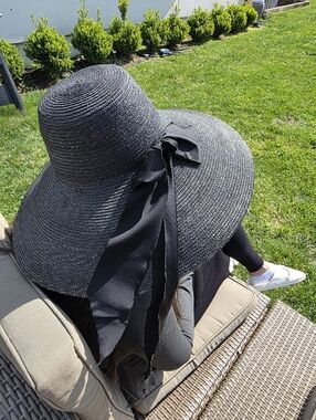 Lola Hats Black Wide-Brim Sun Hat with Ribbon Nwot